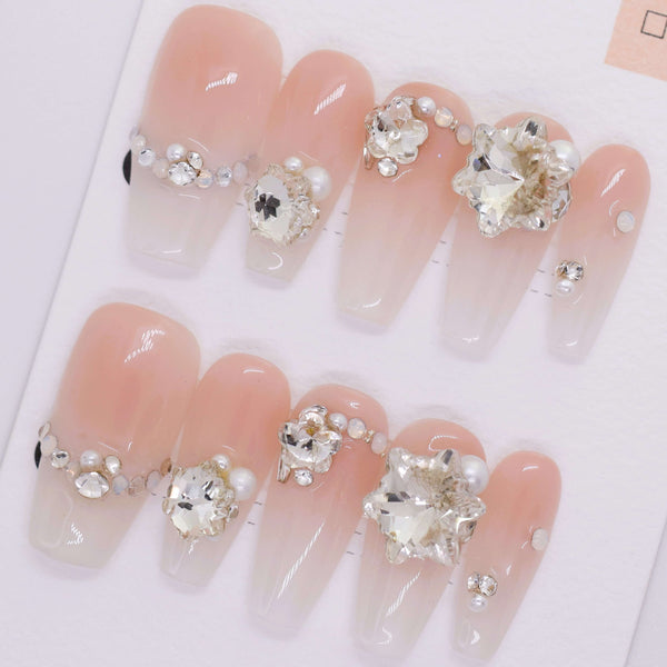 P1112 - Pink and White Handmade Press-on Nails